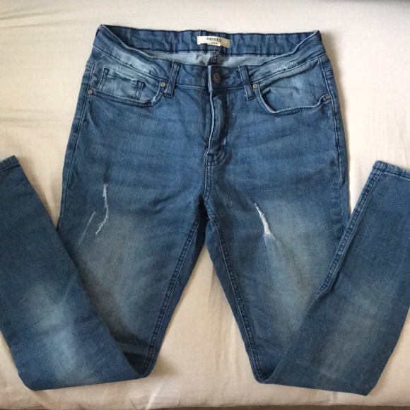 Forever 21 Denim - BRAND NEW JEANS Forever 21 Denim - BRAND NEW JEANS